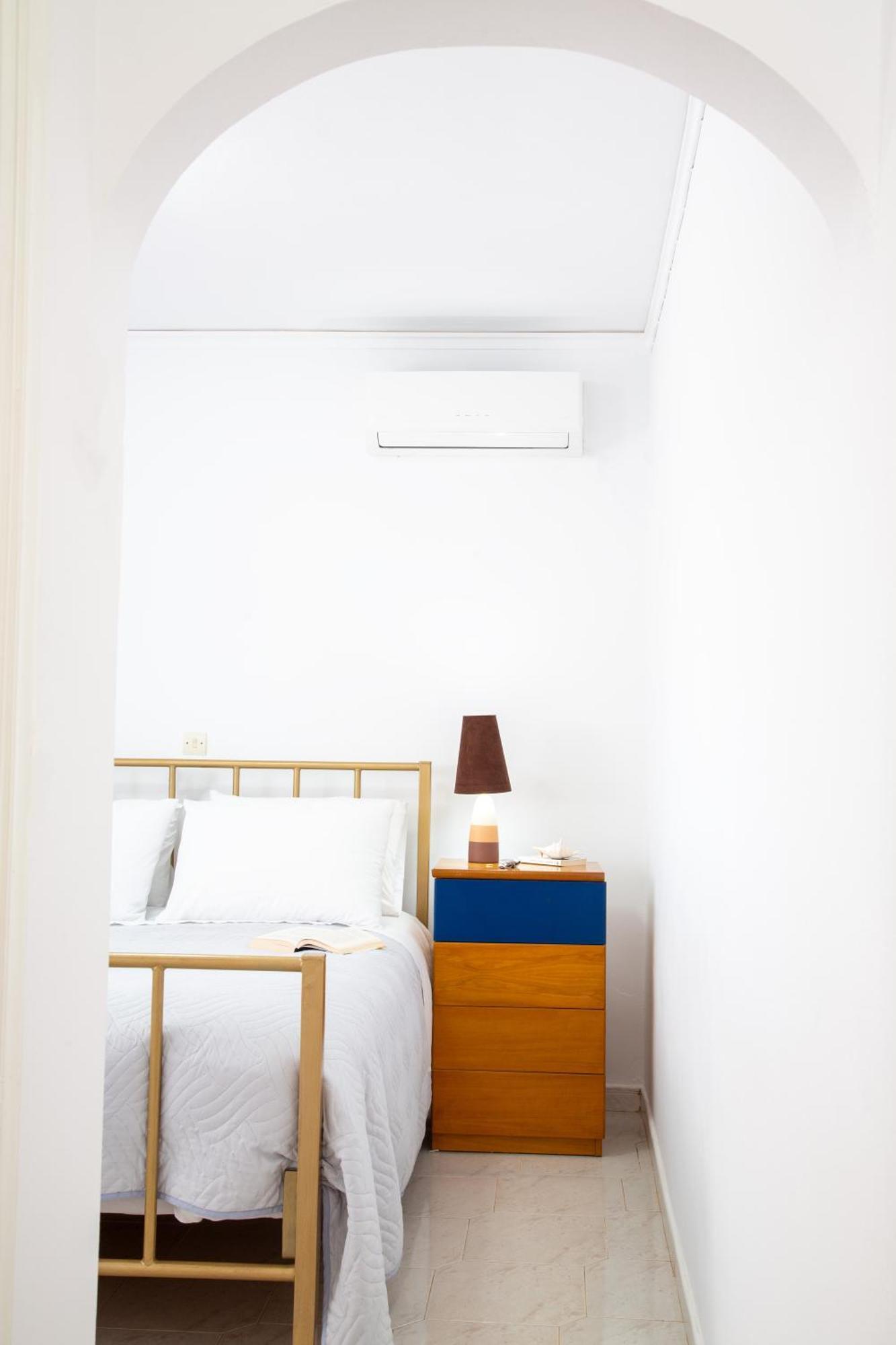 Kineta Seaside Summer Apartments Экстерьер фото